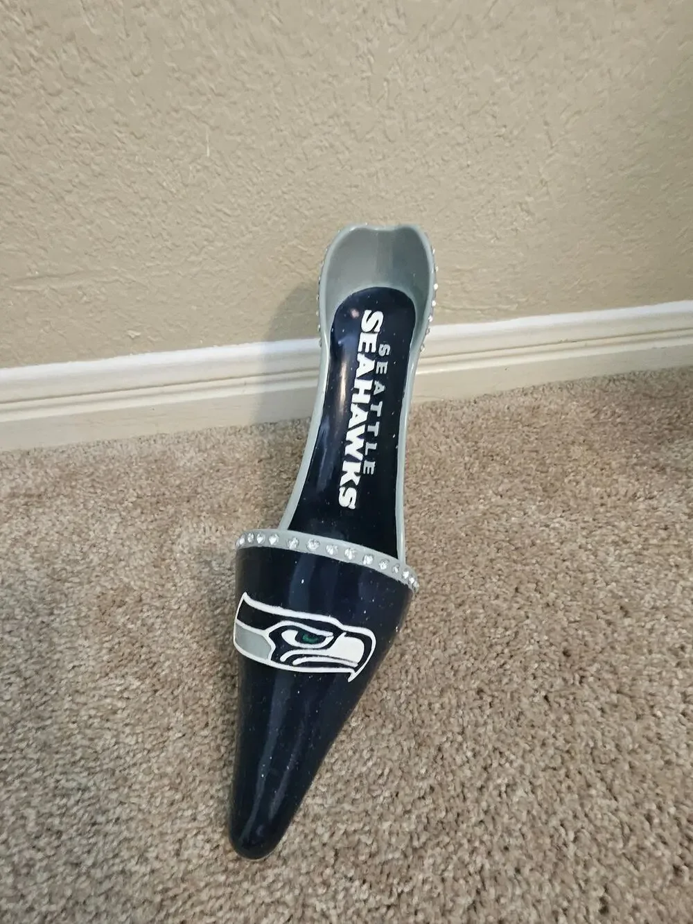 Seahawks wine bottle holder shoe with rhinestone detail